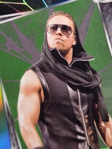 2025 Topps Chrome WWE - The Miz #141 Neon Green & Black Refractor - Picture 1 of 3