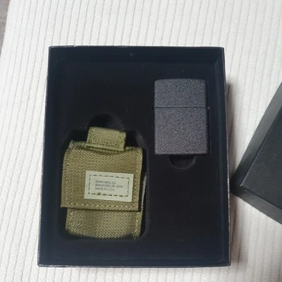 ZIPPO Black Crackle Geschenk Set Feuerzeug Sturmfeuerzeug - Bild 1 von 4