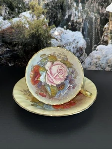 Taza de té y platillo Aynsley Cabbage Rose dorado y crema firmado JA Bailey - Imagen 1 de 7