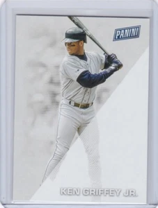 DA: 2022 Panini Father's Day Baseball Card #32 Ken Griffey Jr. - Mt - Picture 1 of 2