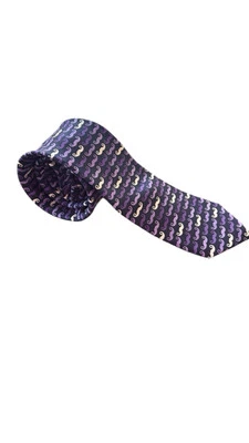 NUEVO NUEVO CON ETIQUETAS Corbata Para Hombre JOS A BANK Púrpura y Blanca ~ BIGOTES ~ 100% Seda Foto 1 de 4