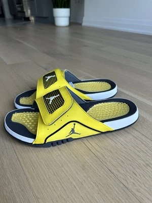 NIKE JORDAN HYDRO IV RETRO Hombre Talla 13 Negro y Amarillo Foto 1 de 4