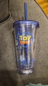 AMC Toy Story Light Up Cup Exclusive Disney Pixar Toy Story Komplett - Bild 1 von 1