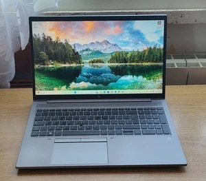 Notebook WorkStation HP ZBook Firefly 15 G8 i7 di 11a Gen Ram 32Gb SSD 512Gb - Foto 1 di 8