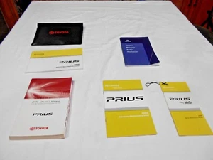 2008 TOYOTA PRIUS OWNER MANUAL 5/PC SET & BLACK TOYOTA FACTORY CASE. - Picture 1 of 5