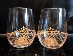 2 x Courvoisier Cognac Brandy Glasses Gold Detail Pattern Gilded - Picture 1 of 9
