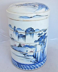Contenedor apilable antiguo japonés azul y blanco de 11" con paisaje de montaña - Imagen 1 de 12