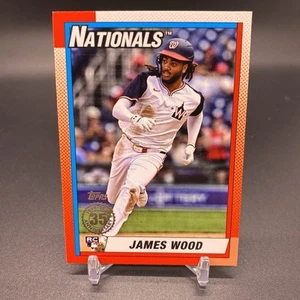 2025 Topps James Wood RC Series 2 1990 #90B2-47 Washington Nationals Rookie - Bild 1 von 2