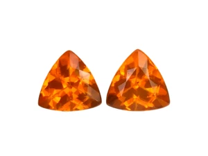 3.33CTS RED NATURAL FIRE OPAL TRILLION CUT 2pcs LOOSE GEMSTONES SEE VIDEO - Picture 1 of 2