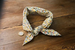 Handarbeit Baumwolle gelb Blumen Bandana Retro Vintage Chic Unikat Stirnband Schal L - Bild 1 von 10