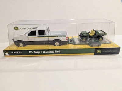 ERTL John Deere Pickup Hauling Set NUEVO en paquete camioneta blanca con Gator 2010 35191 Foto 1 de 4