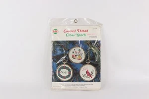 NOS Vintage 80er Jahre gezählter Faden Kreuzstich 3er Set Christbaumschmuck - Bild 1 von 3