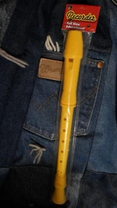 Blockflöte - JA - RU - Full Size - Pädagogisch - Gelb - China - Ausgabe 2011 - Bild 1 von 15