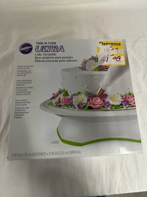 Wilton Trim-N-Turn Ultra Cake Turntable - Image 1 of 4
