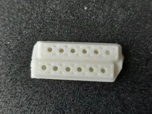 Motor Attrappe 12 Zylinder Motor klein für Slotcars  1:24  - Bild 1 von 2