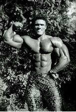 Original Bodybuilding Photo of Charles Clairmonte by Malcolm Whyatt .c1989 (a)