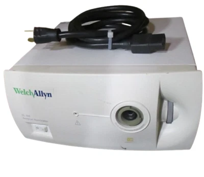 Sistema de faros iluminador quirúrgico WelchAllyn CL 100 fuente de luz Foto 1 de 4