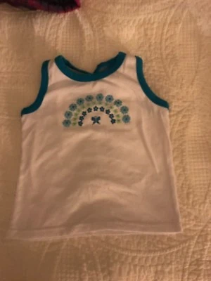 女孩 Circo M 8 码白色无袖上衣,蓝色边饰和蓝色蝴蝶/花朵 — 第 1/3 张图片