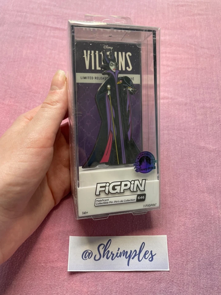 DISNEY FIGPIN Pin Maleficent Limited Release Sleeping Beauty Villains