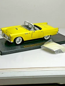 Yat Ming 1:18 Scale Diecast 1955 Ford Thunderbird with Box - Picture 1 of 24