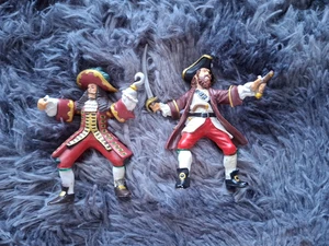 PAPO PIRATES AND CORSAIRS CAPTAIN AND CREW SET OF 3 - Picture 1 of 3