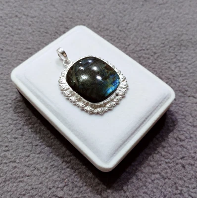 Ciondolo in labradorite in argento sterling 925 con pietre preziose fatte a... - Immagine 1 di 4