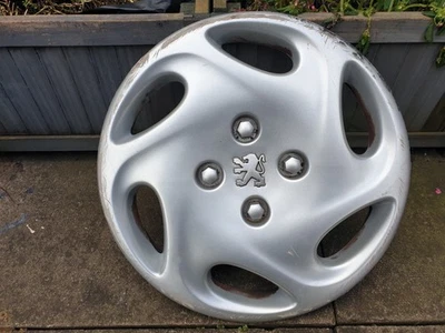 One Genuine Peugeot 206 14" Wheel Trim Hub Cap x1 306 Florida - Image 1 of 4
