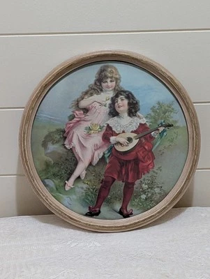 复古圆形仿旧木质相框带维多利亚风格图片 — 第 1/4 张图片