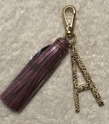 Llavero borla monograma “A” Foto 1 de 3