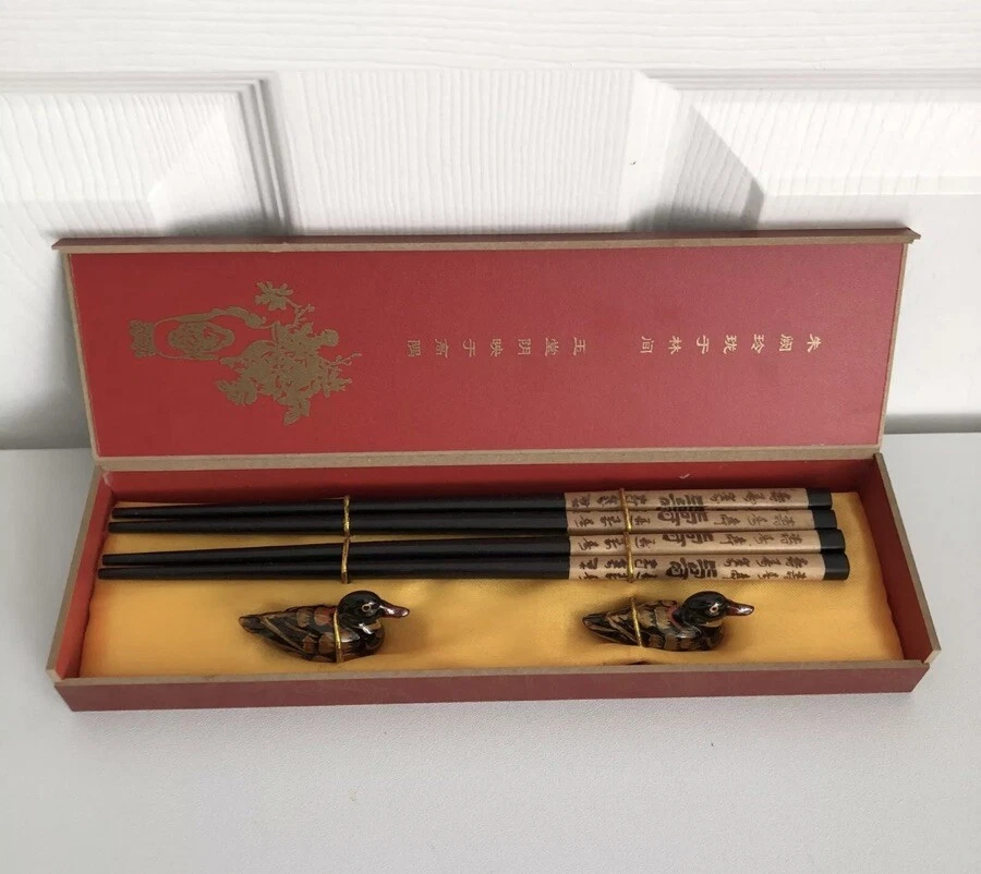 Vintage Chinese Wooden 4 x Chopsticks With 2 Duck Rests In Presentation Box -NEW - Image 1 of 4