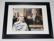 LARA PARKER AUTOGRAPHED 8X10 PHOTO (FRAMED & MATTED) BECKETT! - DARK SHADOWS!