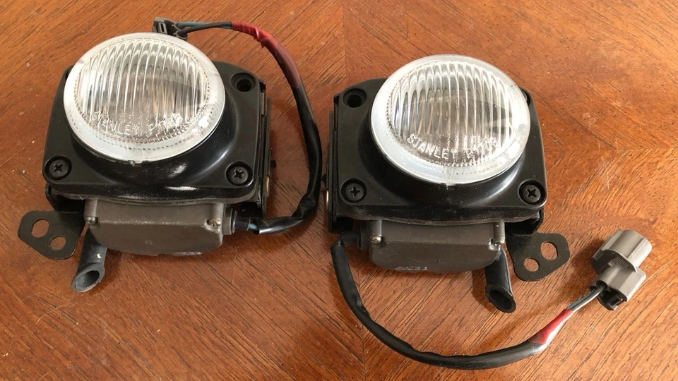 Stanley P1706 原始设备制造商 JDM 雾灯 Accord Prelude CL1 CF4 BB4 本田欧洲保险杠 — 第 1/1 张图片