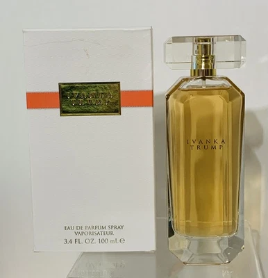Ivanka Trump Eau de Parfum Spray 3.4 con CAJA Foto 1 de 4