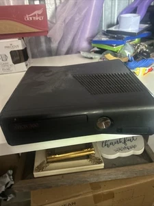 Microsoft Xbox 360 Elite Schwarz Nur Konsole System - Für Ersatzteile/Reparatur - Bild 1 von 7