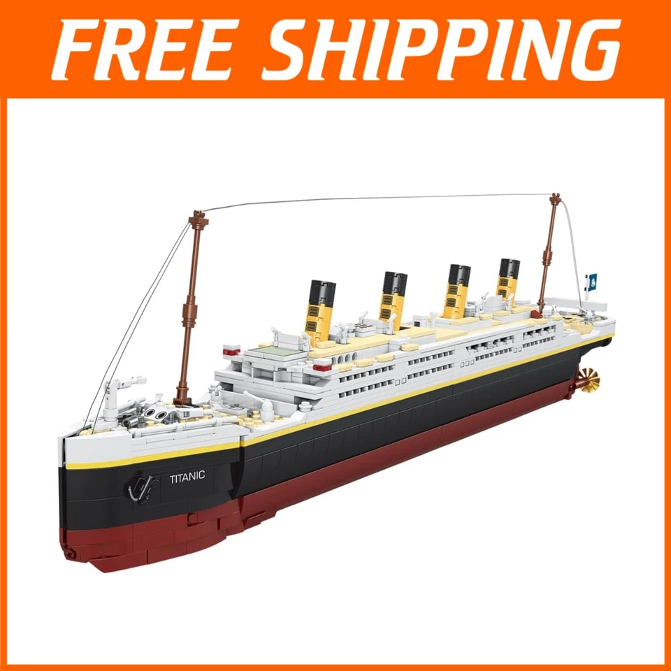 Titanic Model Bricks - Compatible with Major Brands - Image 1 of 4