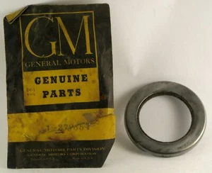 1935-1959 Chevrolet Truck NOS front wheel seal 379654 - Picture 1 of 3