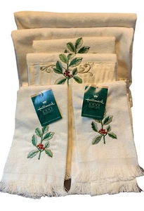 VTG Hallmark Home 6 PC Holiday Embroidered Holly Christmas Bath Towel Set NEW - Picture 1 of 10