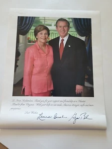 George and Laura Bush picture - Picture 1 of 1