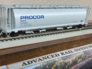 PROCOR - BLUE LETTERS - CYLINDRICAL COVERED 4 BAY HOPPER CAR ETCHED HO Scale NEW - Picture 1 of 11