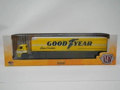 M2 Machines Auto-Haulers 1969 Dodge L600 COE & 1969 Dodge Charger Daytona 440  - Image 1 of 4