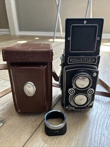 Vintage ROLLEIFLEX Franke & Heidecke Camera UNTESTED With Case - Picture 1 of 15