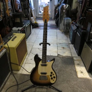 Vintage 1959 Magnatone Mark VIII - Picture 1 of 8