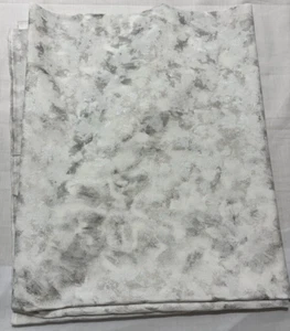 3-Piece Tone-on-Tone White/Silver Linens Fabric Bundle - Picture 1 of 3