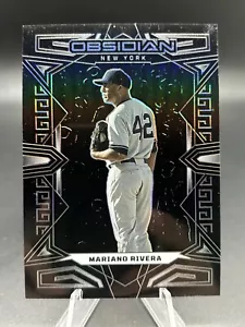 2023 Panini Chronicles Obsidian #13 Mariano Rivera New York Yankees - Picture 1 of 3