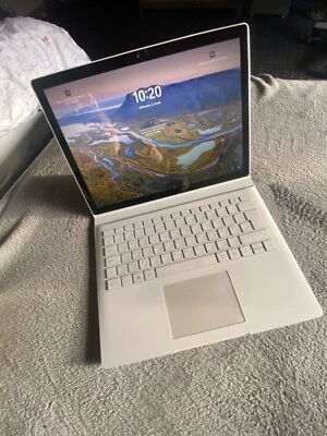 surface book 2 15 zoll 256 GB - Bild 1 von 4