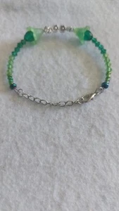 Handmade Beaded Bracelet Emerald Crystal And Flower Beads. - Picture 1 of 2