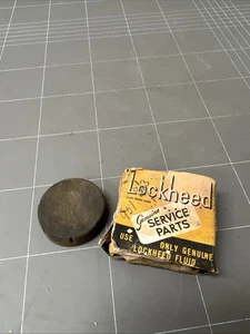 VINTAGE LOCKHEED BOX ADVERT MANCAVE MUSCLE CAR ART - Picture 1 of 5