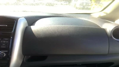 Airbag Passenger Air Bag Passenger Dash Hatchback Note Fits 15 VERSA 29419239 Foto 1 de 4