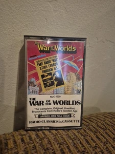 The War Of The Worlds Cassette Album Radio Broadcast Nostalgia Lane - Picture 1 of 2