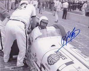 4-Time Indianapolis 500 winner A.J. FOYT Signed 1961 Pre-Race Grid Indy 500 8x10 - Picture 1 of 1